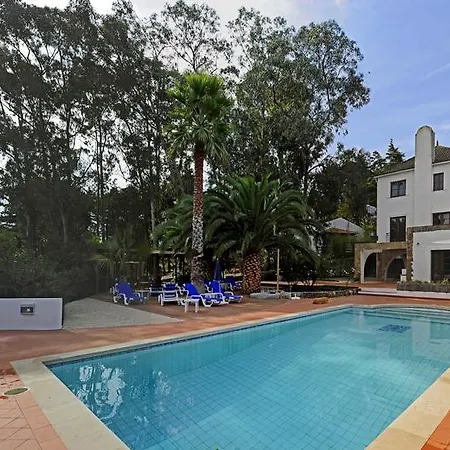 Гостевой дом Quinta Dos Lagos - Al Синтра