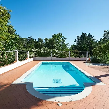 Гостевой дом Quinta Dos Lagos - Al Синтра