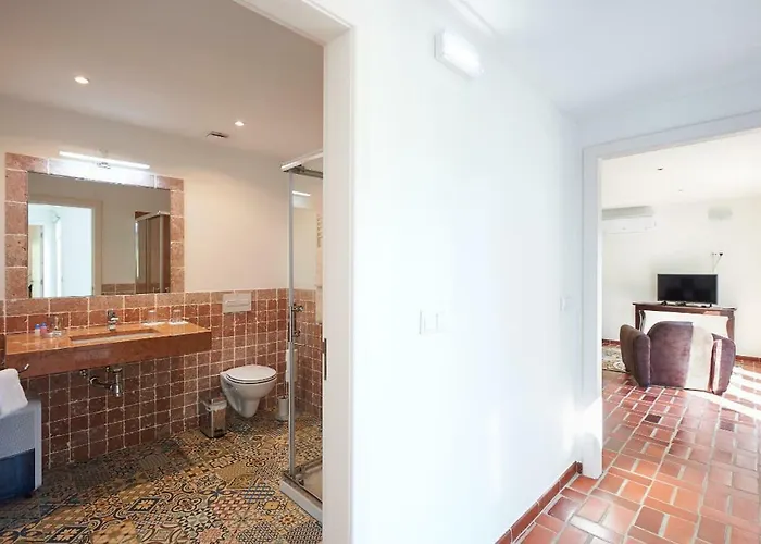 Quinta Dos Lagos - Al Penzion 3*